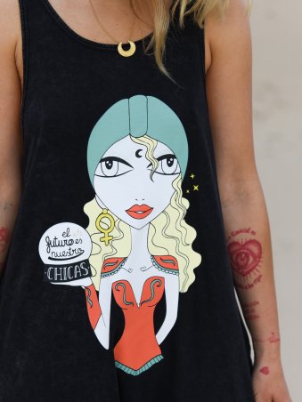 Ropa moderna de mujer en Cáceres